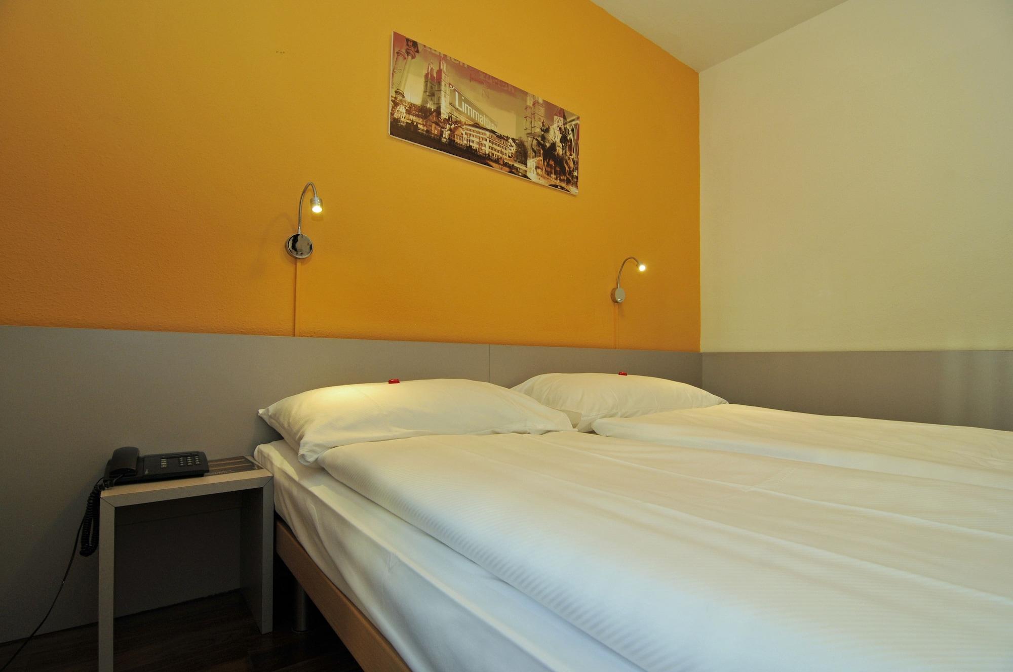 Alexander Guesthouse Zurich Old Town Esterno foto