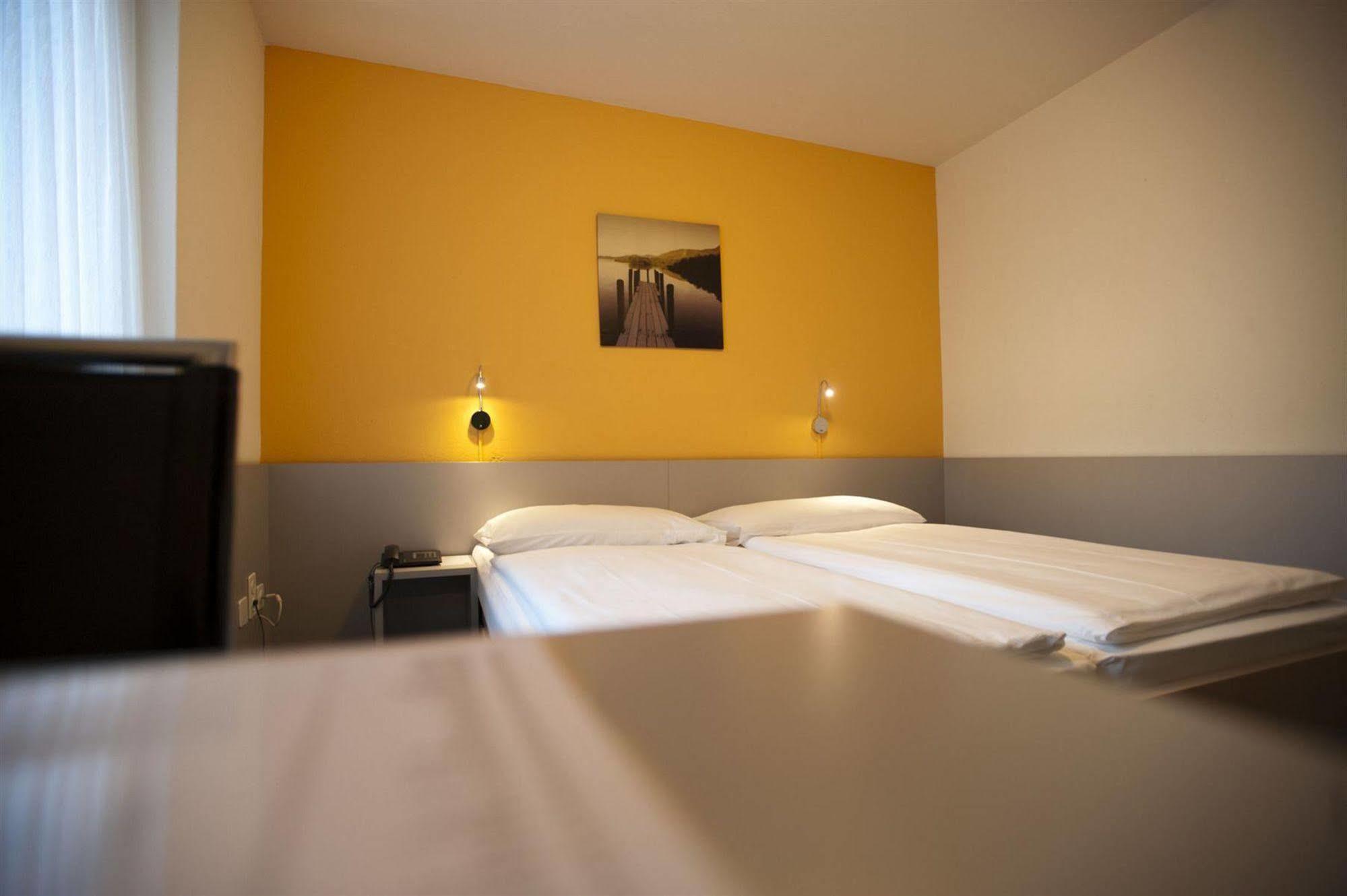 Alexander Guesthouse Zurich Old Town Esterno foto